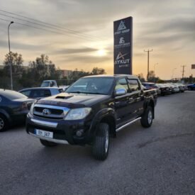2010 Model Otomatik Toyota Hilux