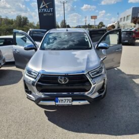 2023 Model Otomatik Toyota Hilux