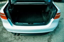 2017 Model Otomatik Jaguar XE